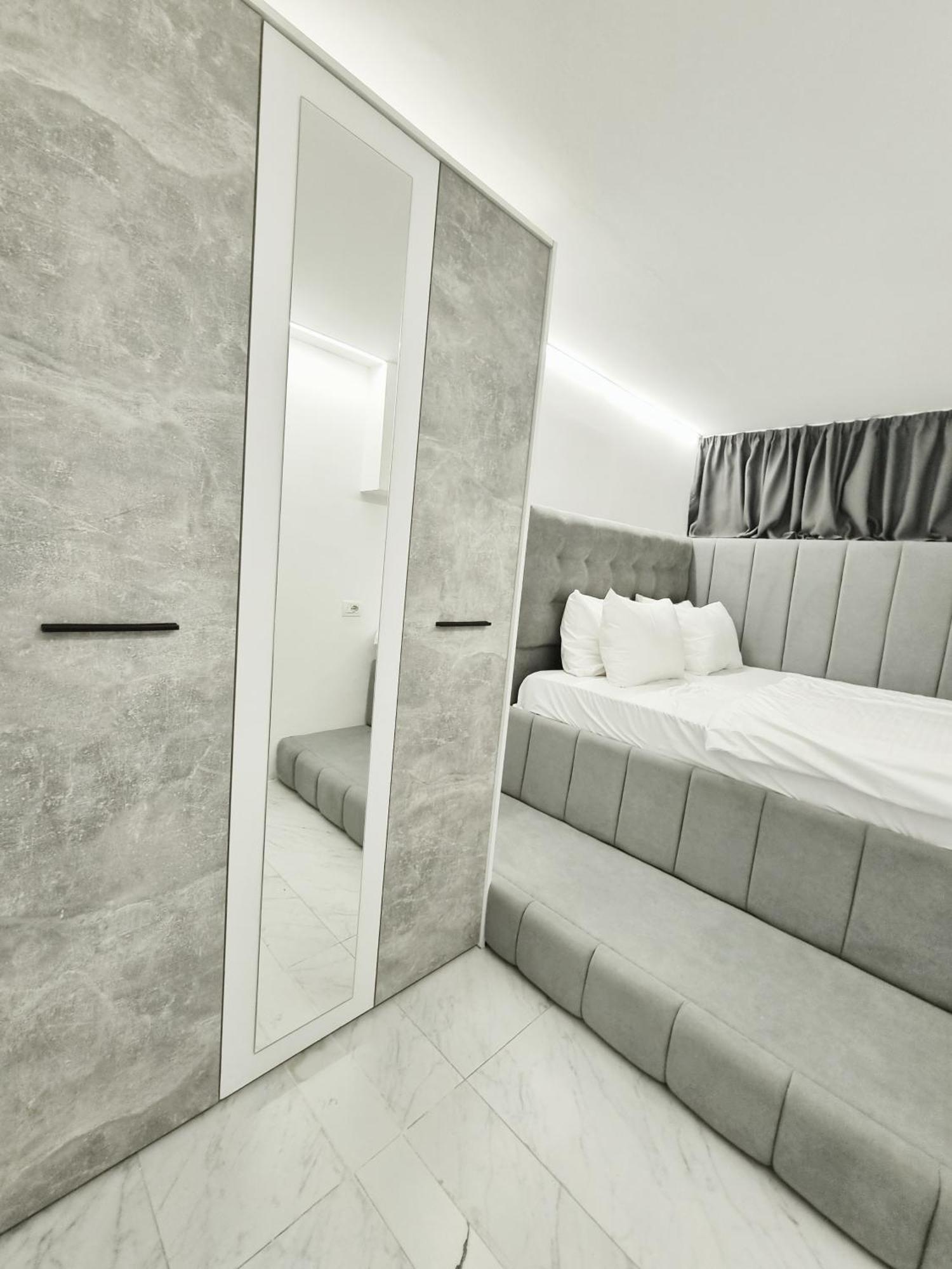 Mon Prive Apartment Tirana Szoba fotó